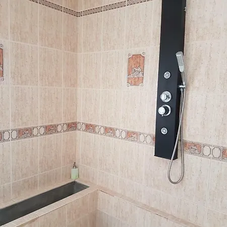 Roque Conde 4 With Private Pool, Large Terrace, Sea-view, Wifi, Bbq, Dishwasher, Garage, Sat-tv ヴィラ アデヘ