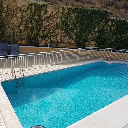 Roque Conde 4 With Private Pool, Large Terrace, Sea-view, Wifi, Bbq, Dishwasher, Garage, Sat-tv 阿德耶