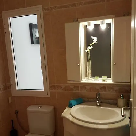 Roque Conde 4 With Private Pool, Large Terrace, Sea-view, Wifi, Bbq, Dishwasher, Garage, Sat-tv Costa Adeje (Tenerife)